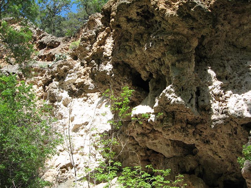 Tonto Natural Bridge 054.jpg